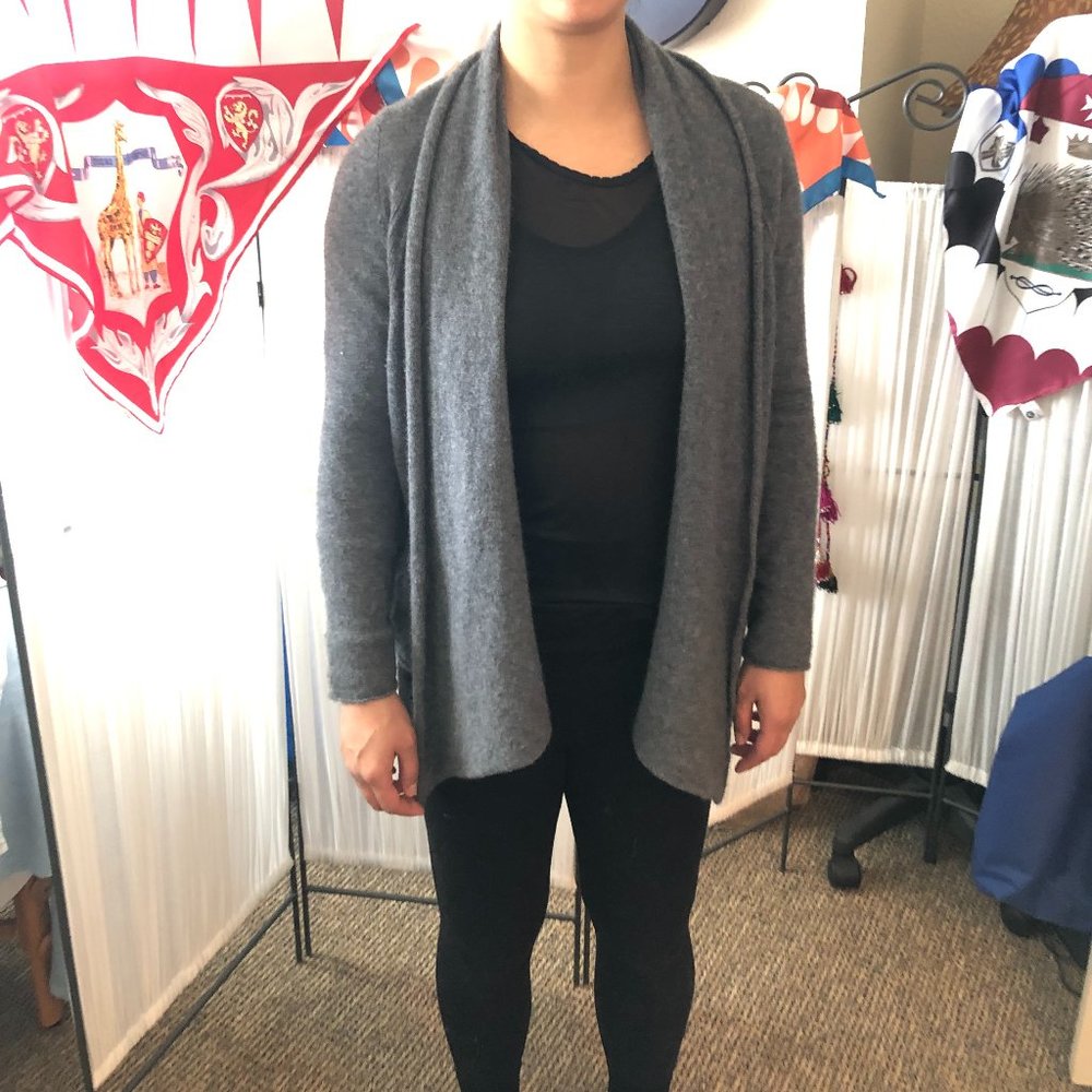 100% Cashmere sweater